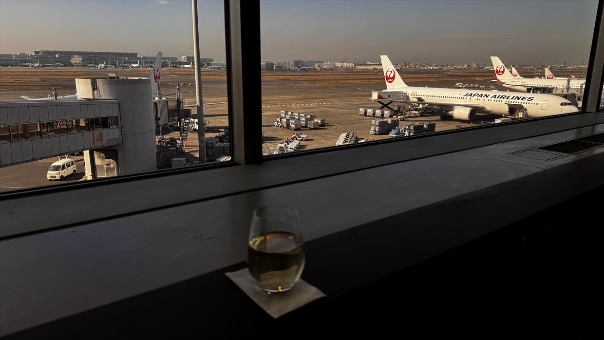 【ラウンジレポ】羽田空港 第1ターミナル JAL ダイヤモンド プレミアム ラウンジ Dec25