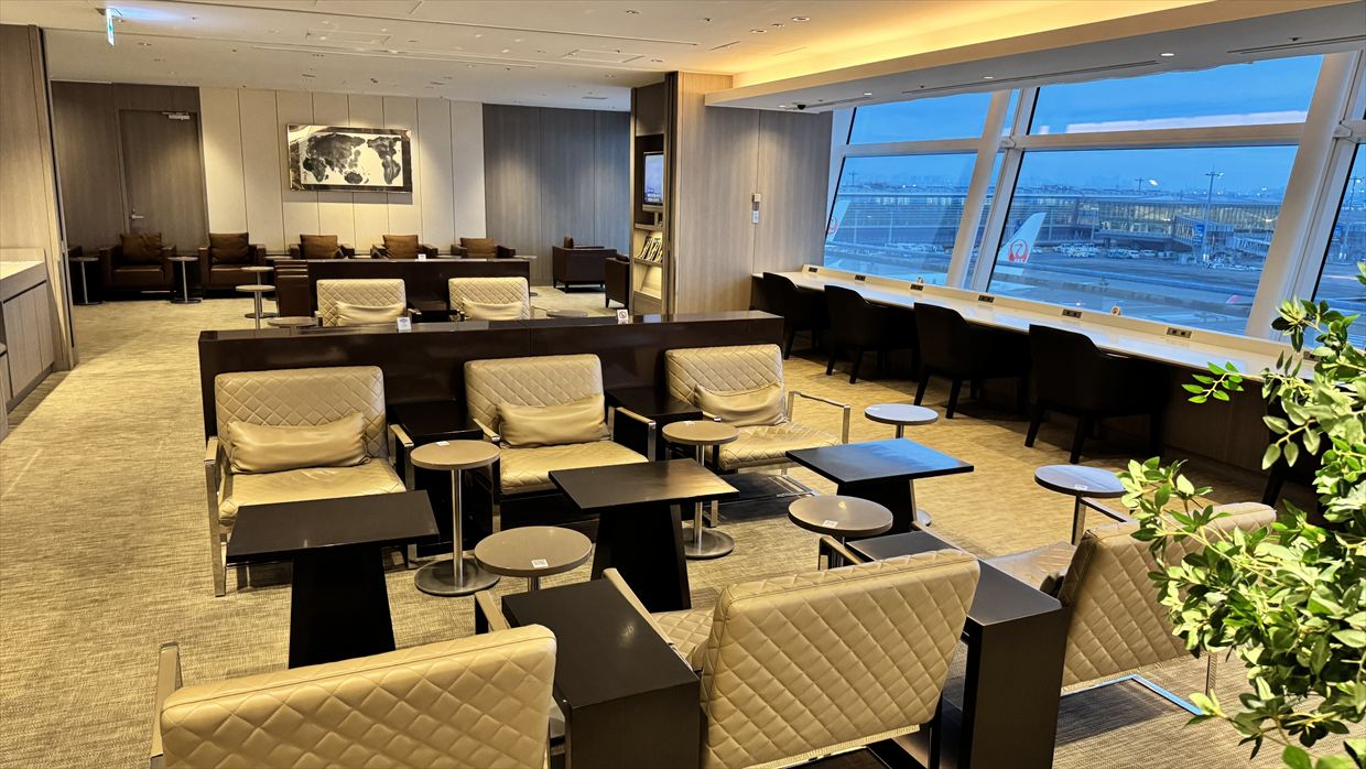 【ラウンジレポ】羽田空港 ターミナル3 JAL ファーストクラスラウンジ 25年3月09日