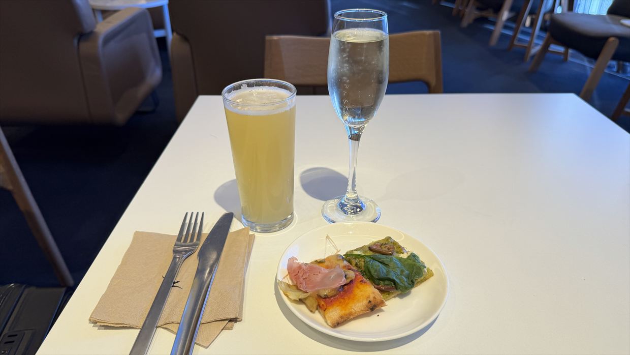 【ラウンジレポ】パース空港 カンタス航空 国内線ビジネスラウンジ 25年11月